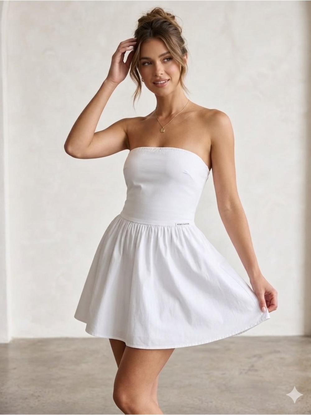 Strapless White Mini Fit & Flare Dress 95% cotton  Large -vacation travel